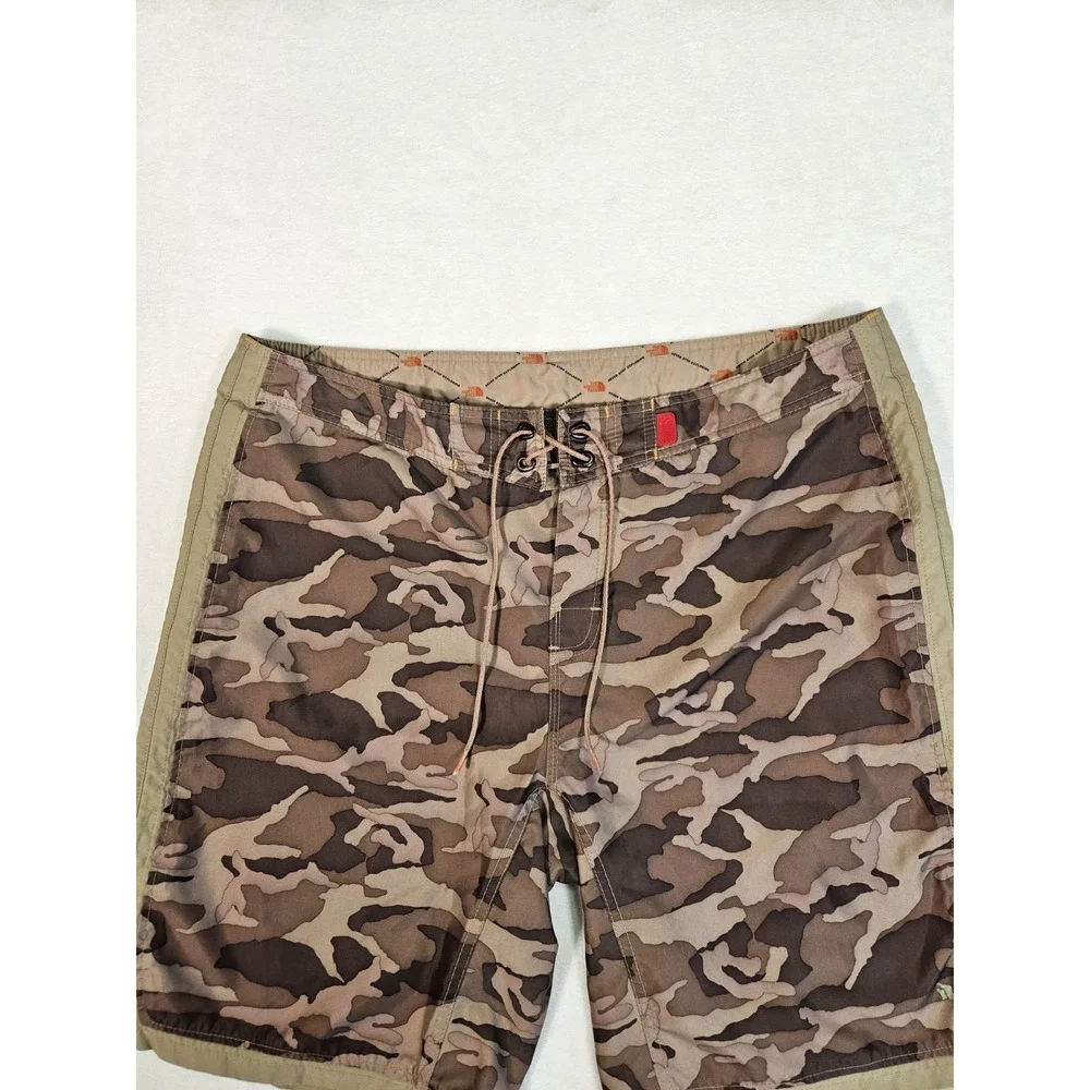 The North Face used excellent
